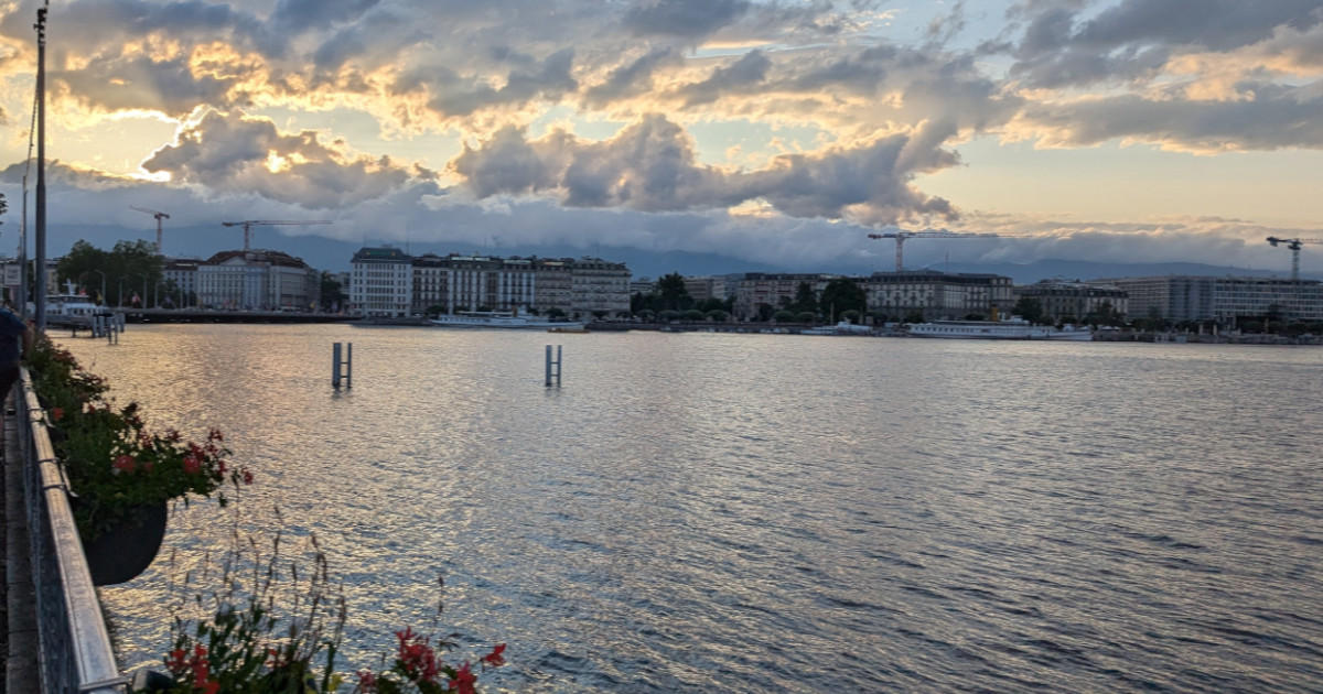 Geneva, Switzerland - cityscape next to geneva lake © Markus de Koster 2025